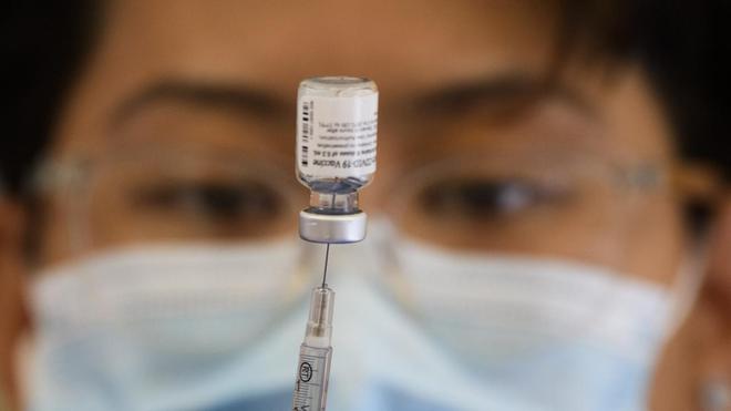Selon une nouvelle étude, les vaccins Moderna et Pfizer pourraient offrir une immunité plus longue que prévu