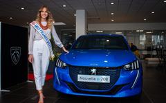 Miss France 2021 a reçu sa Peugeot 208 électrique