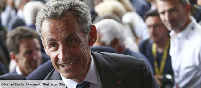 Nicolas Sarkozy en vacances au Cap Nègre : il est accueilli comme une rock-star !