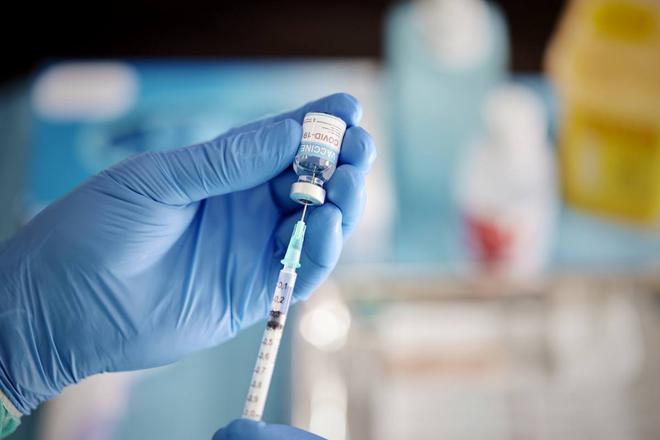 Covid-19 : les vaccins Pfizer et AstraZeneca efficaces contre le variant Delta selon une étude récente