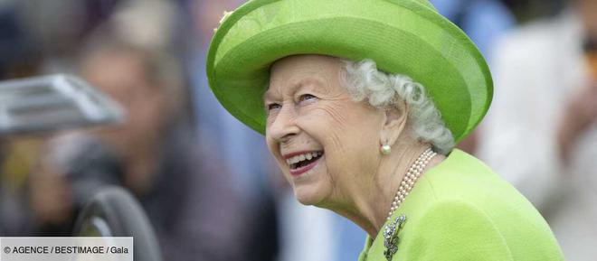 Elizabeth II incognito : sa réponse amusante face à des touristes qui ne l’ont pas reconnue