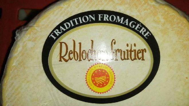 Rappel produit : Reblochon au lait cru de marque Tradition fromagère