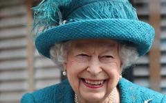 Scandale sexuel à Buckingham Palace, un nouveau casse-tête pour la Reine Élisabeth ll