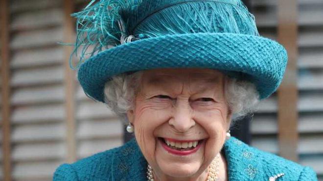 Scandale sexuel à Buckingham Palace, un nouveau casse-tête pour la Reine Élisabeth ll