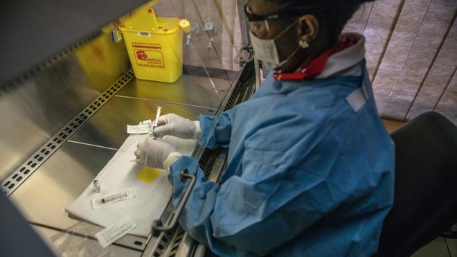 Echec de l'essai d'un vaccin contre le VIH en Afrique