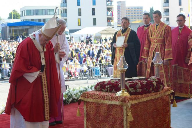 Slovaquie : plus de 30.000 personnes à la messe byzantine à Presov