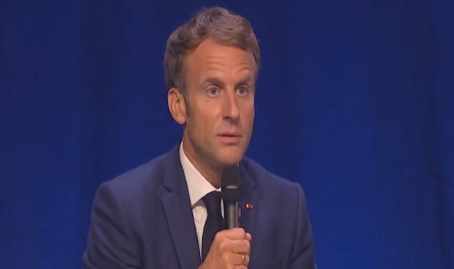 Emmanuel Macron sur le point d’annonce un allégement des mesures sanitaires dans certains départements ?