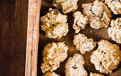 Biscuits meringués aux noisettes (brutti e buoni) : sans gluten et sans beurre