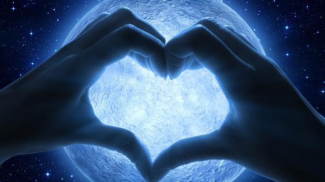 Pleine Lune octobre 2021 : Rituel pour attirer l’amour