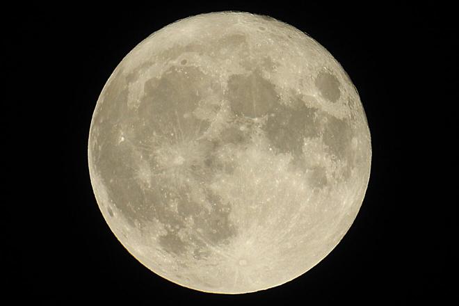 Pleine lune du 20 octobre : ces signes astros vont être plus impactés que les autres !
