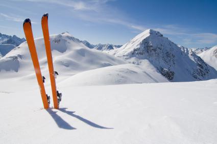 S’équiper à moindre coût avec la bourse aux skis et snowboards du SCVM