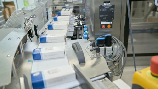 Variant Omicron: Pfizer-BioNTech se lance dans la fabrication d'un rappel spécifique