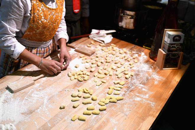 Cyril Lignac dévoile sa recette pour de délicieux gnocchis maison