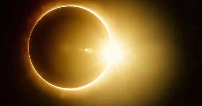 Eclipse solaire en Sagittaire : quels signes vont être les plus touchés ?