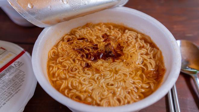Carrefour, Leclerc, U... des soupes asiatiques instantanées rappelées en raison d'un risque pour la santé