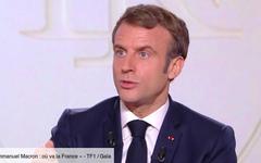« J'ai été naïf » : Emmanuel Macron évoque sa photo polémique prise à Saint-Martin