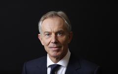 Tony Blair, chevalier de la Jarretière : une nomination controversée
