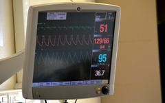 Covid-19 : la pression hospitalière ne faiblit pas