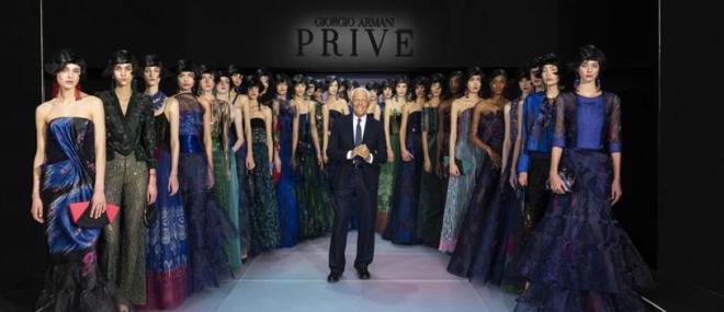 Le styliste italien Giorgio Armani annonce l'annulation de ses défilés prévus en janvier dans le cadre de la Fashion week hommes de Milan, ainsi que de la haute couture de Paris, en raison de l'augmentation des cas de Covid-19