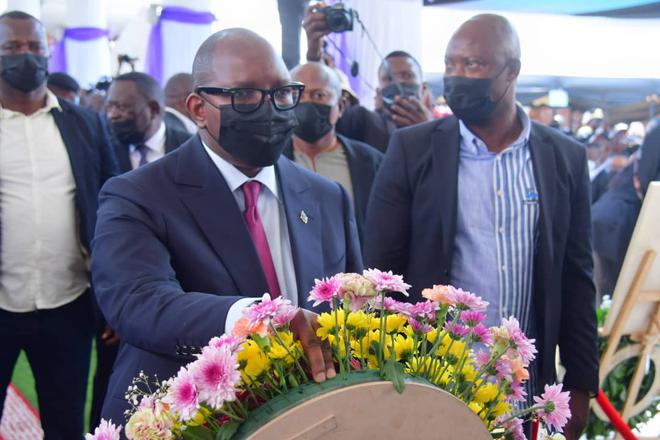 Funerailles de Defao : Le Premier Ministre, Jean-Michel Sama Lukonde Kyenge, rend hommage à l’artiste