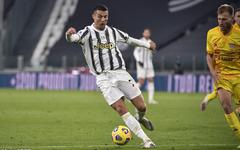 Serie A - Le doublé pour Cristiano Ronaldo, la Juventus Turin maîtrise Cagliari
