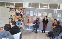 Remiremont : un atelier poésie au lycée André Malraux avec le chanteur Jack Simard