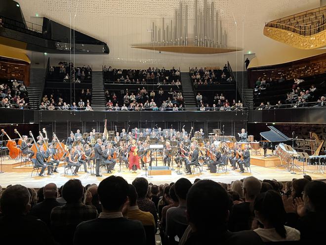 Clôture du Week-end Xenakis avec Les Siècles et Roth à la Philharmonie