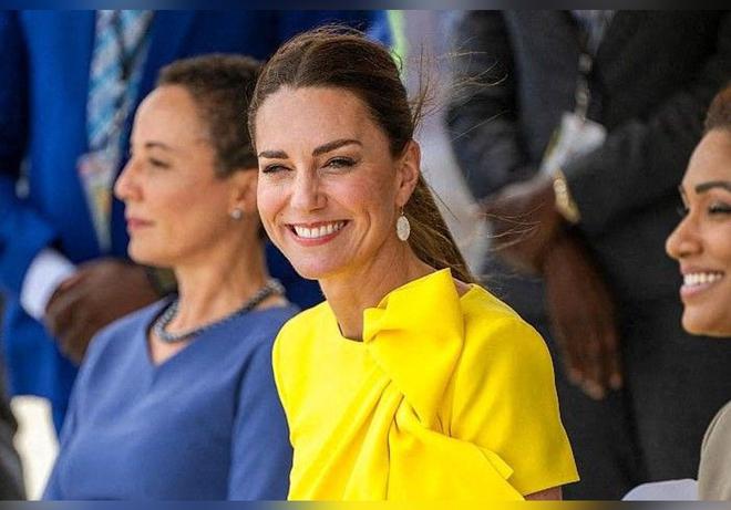 Kate Middleton se fait snober par une ancienne Miss Monde à son arrivée en Jamaïque, la vidéo fait le tour des réseaux sociaux