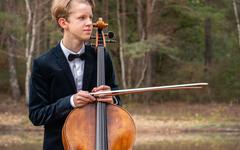 Yvelines : à 15 ans, Maxime Grizard, étoile du violoncelle, représentera la France à l’Eurovision des jeunes musiciens