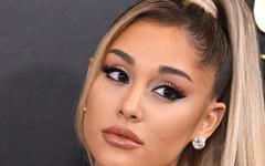 Routine skincare, rituel bien-être et must-have beauté : Ariana Grande nous dit tout