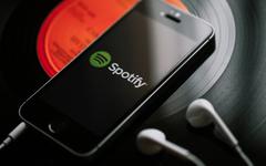 Spotify teste une nouvelle fonctionnalité permettant la promotion des NFT