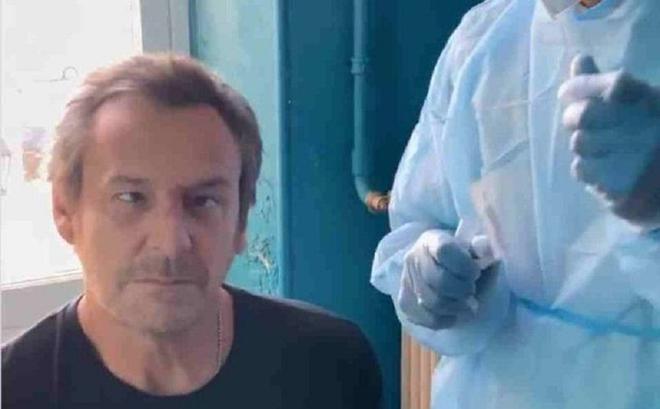 “Quand est ce que ça va s’arrêter” : Le ras-le-bol  Jean Luc Reichmann en plein test PCR !