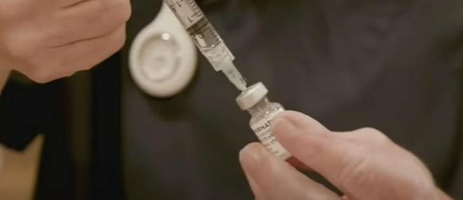 Coronavirus - Le laboratoire pharmaceutique britannique Astrazeneca annonce que son vaccin anti-Covid-19 Vaxzevria a été approuvé en 3e dose pour les adultes dans l’Union européenne