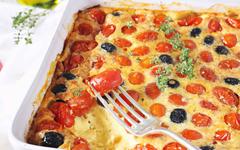 Clafoutis aux tomates cerises et olives au Thermomix : Une recette délicieuse et saine pour l’été