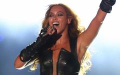 Beyoncé fait le buzz après avoir retiré ses photos de profil des réseaux sociaux