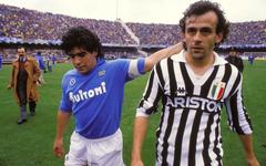 Mort de Maradona: Platini raconte la folie des déplacements à Naples avec la Juve