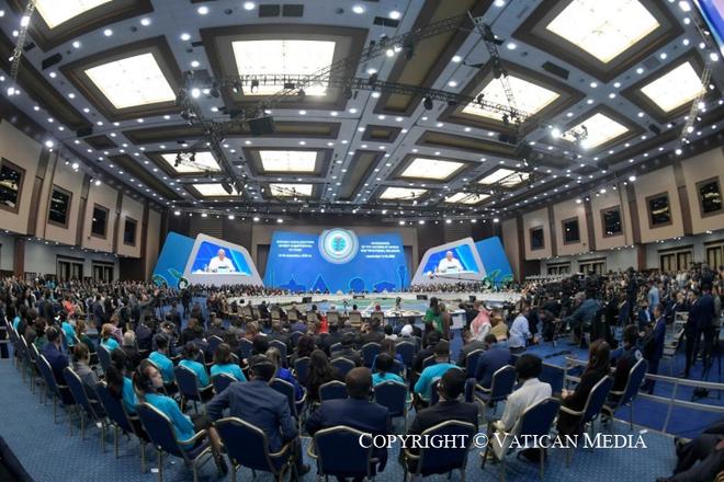 Kazakhstan : le dialogue interreligieux est « nécessaire et sans retour »