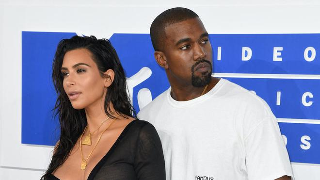 Kim Kardashian et Kanye West : le divorce est finalisé, le rappeur devra payer 200.000 dollars de pension alimentaire