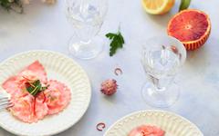 Raviolis roses au saumon (recette et vidéo)