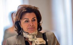 Bernard Tapie : liaison avec Ophélie Winter, dettes... Dominique Tapie se confie sur la relation avec son mari