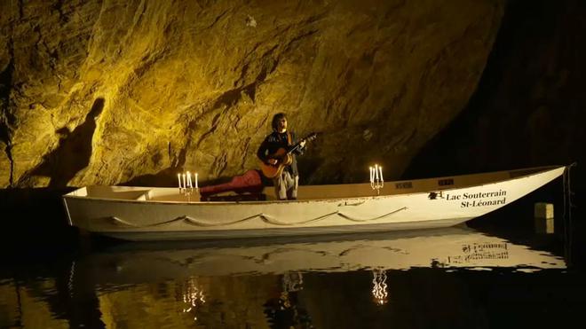 VIDÉO - Saint-Léonard : les surprises du plus grand lac souterrain d'Europe