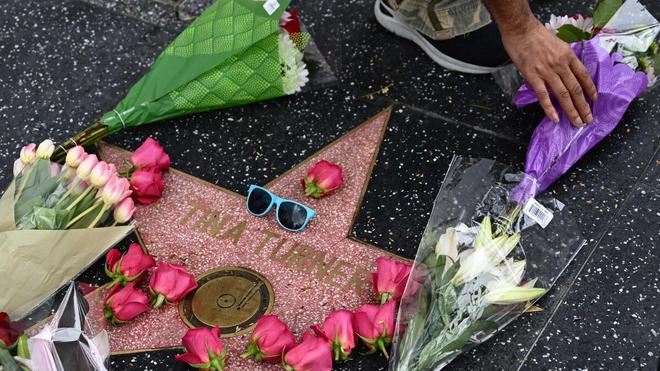 VIDÉO. Mort de Tina Turner : d’Afida Turner à Mariah Carey, une pluie d’hommages à « la reine du rock’n’roll »