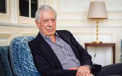 L’écrivain Mario Vargas Llosa de nouveau hospitalisé pour Covid-19
