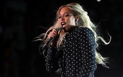 Beyoncé décale son concert à cause de l’orage... et le métro avec!