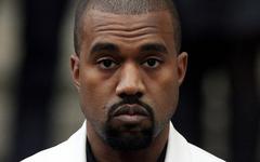 Kanye West remonte sur scène pour la première fois depuis ses propos antisémites