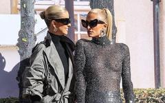 Fashion Week : Nicky et Paris Hilton font sensation à Paris
