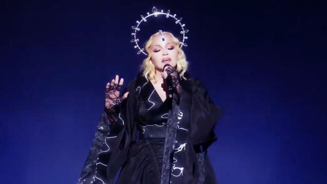 « C’est un miracle que je sois en vie » : Madonna évoque sa santé, et c’est bouleversant