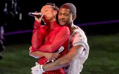 Beyoncé, Usher, Taylor Swift... Les temps forts de la mi-temps Super Bowl