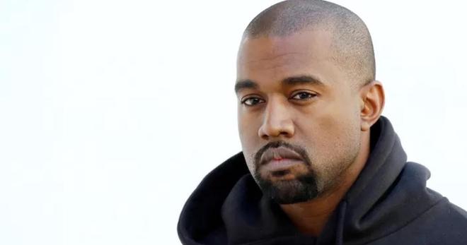 Surprise ! Kanye West annonce un spectacle à Paris