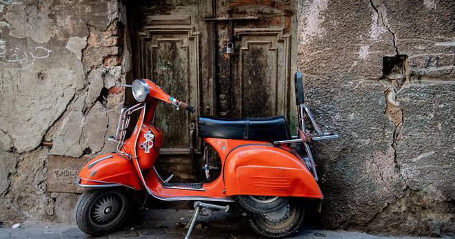 « Les prix augmentent sans cesse » : revendre sa vieille Vespa, une très bonne affaire